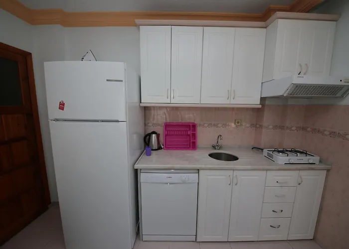 River Icmeler * مرمريس