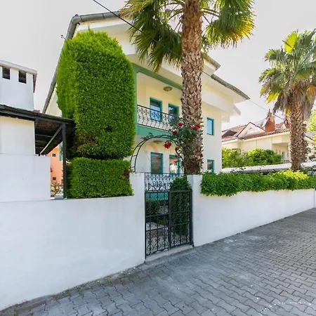 River Icmeler דירה